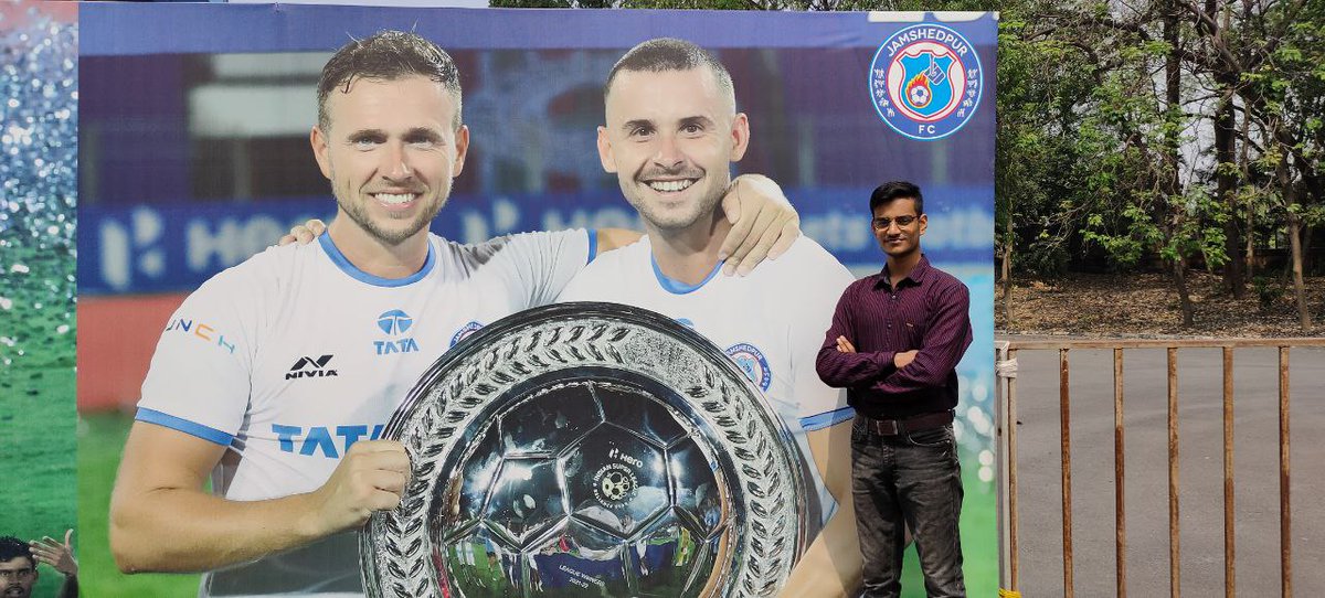 To me it's the best trophy, the one I always dreamt of, and to bring it back for all the fans that have supported the team right through is a special gesture from the club.
Thank you!! @jamshedpurfc ❤️💙

#jamkekhelo #islshield #islshieldwinners #isl #indiansuperleague #jfc