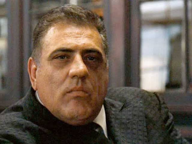 三次元からきたブロンディ Al Twitter ルカ ブラージは彼が殺されるシーンはほぼ映画版と同じだけど タタッリアとソロッツォを暗殺しようする場面はそれ以前の経緯が記されていて これは映画では描かれてなかった それと ポーリーも殺られる場面は映画とほぼ一緒