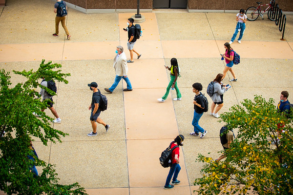 ubalumni's tweet photo. Make your steps count, #UBuffalo! Join @ubsphhp for their annual step challenge during April, as a team or on your own! #UBSteps22 https://t.co/pz6RjYxoNg https://t.co/uYJ2M3s20u