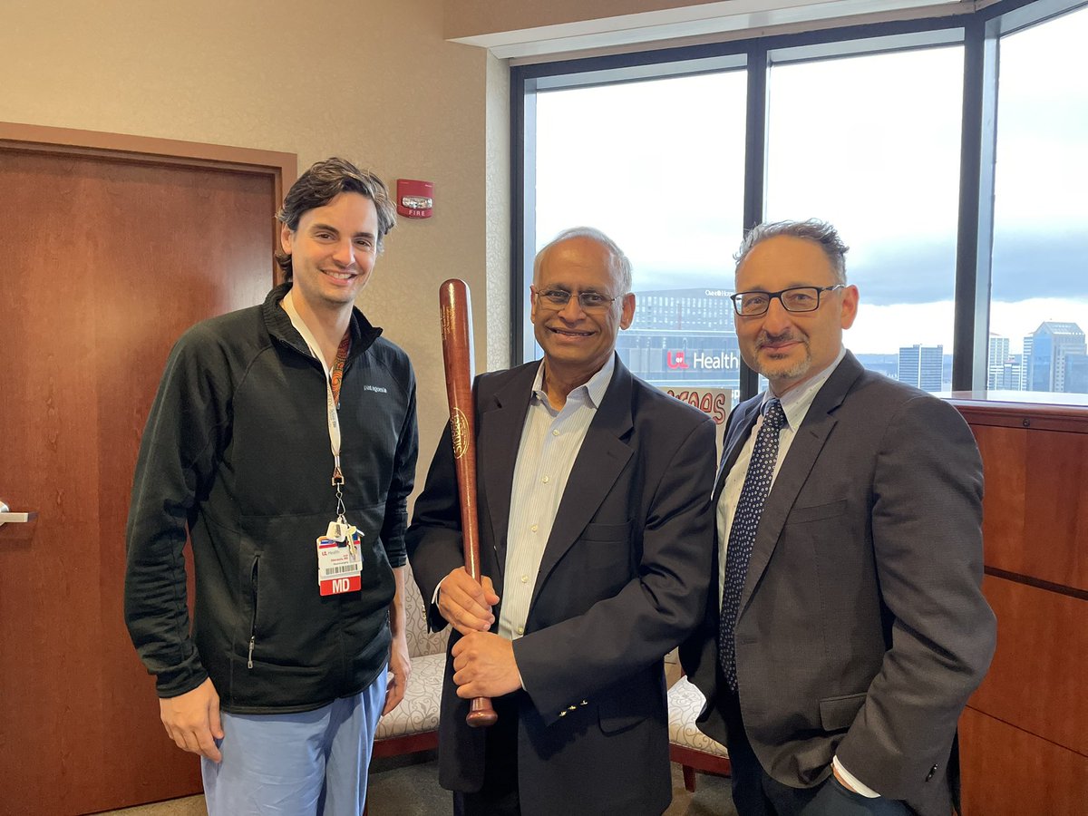 drjoshabecassis's tweet photo. Such an honor to host the famous Dr. @Lnsekhar for our Skullbase course @UofLNeurosurg @uofl @UofLHealth. The residents and faculty all had a blast! Special thank you to @Stryker_NV @stryker CMF for supporting the cause and bringing the awesome mobile truck! https://t.co/IJUjJ6VGxs