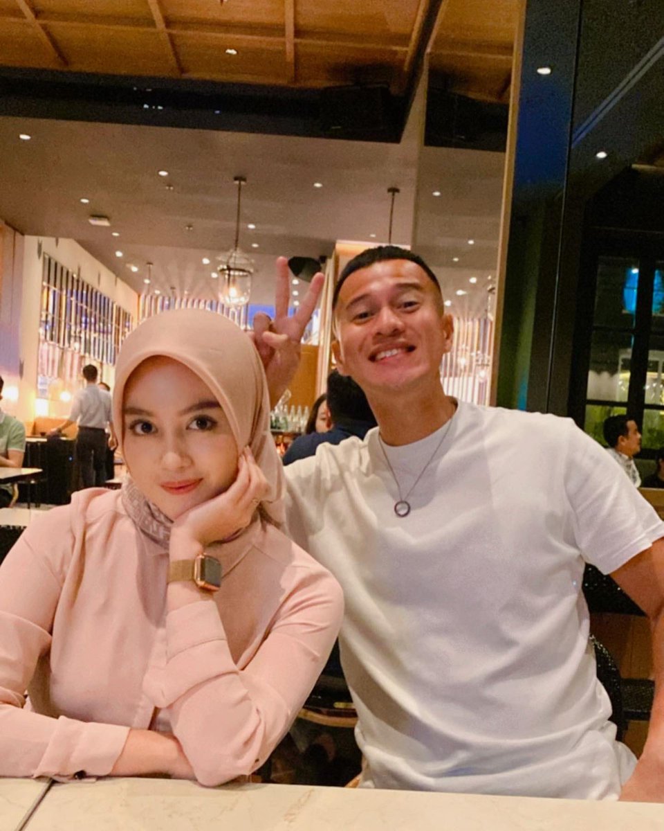 Mia Clark &amp; Alex Hirano
Siapa yang kangen sama kita?☺️
#SunshineBecomesYou