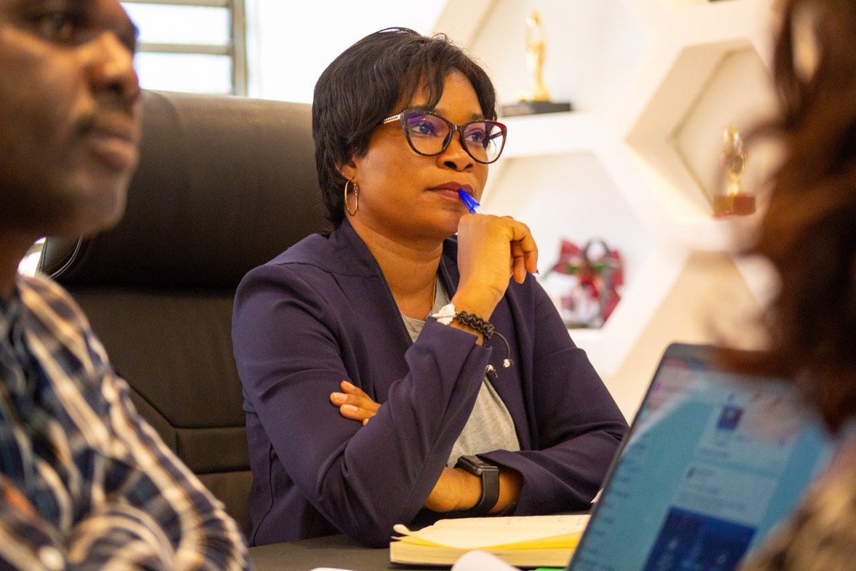 Des femmes leaders. Cela passe par la formation et le renforcement de leurs capacités. Ce 25.03.2022, une formation a été donnée par <a href="/IsraelGuebo/">Israël Guébo</a>. Thèmes : « prise de parole en public et optimisation de l’identité numérique ». #FemmesEngagees #BloomTraining