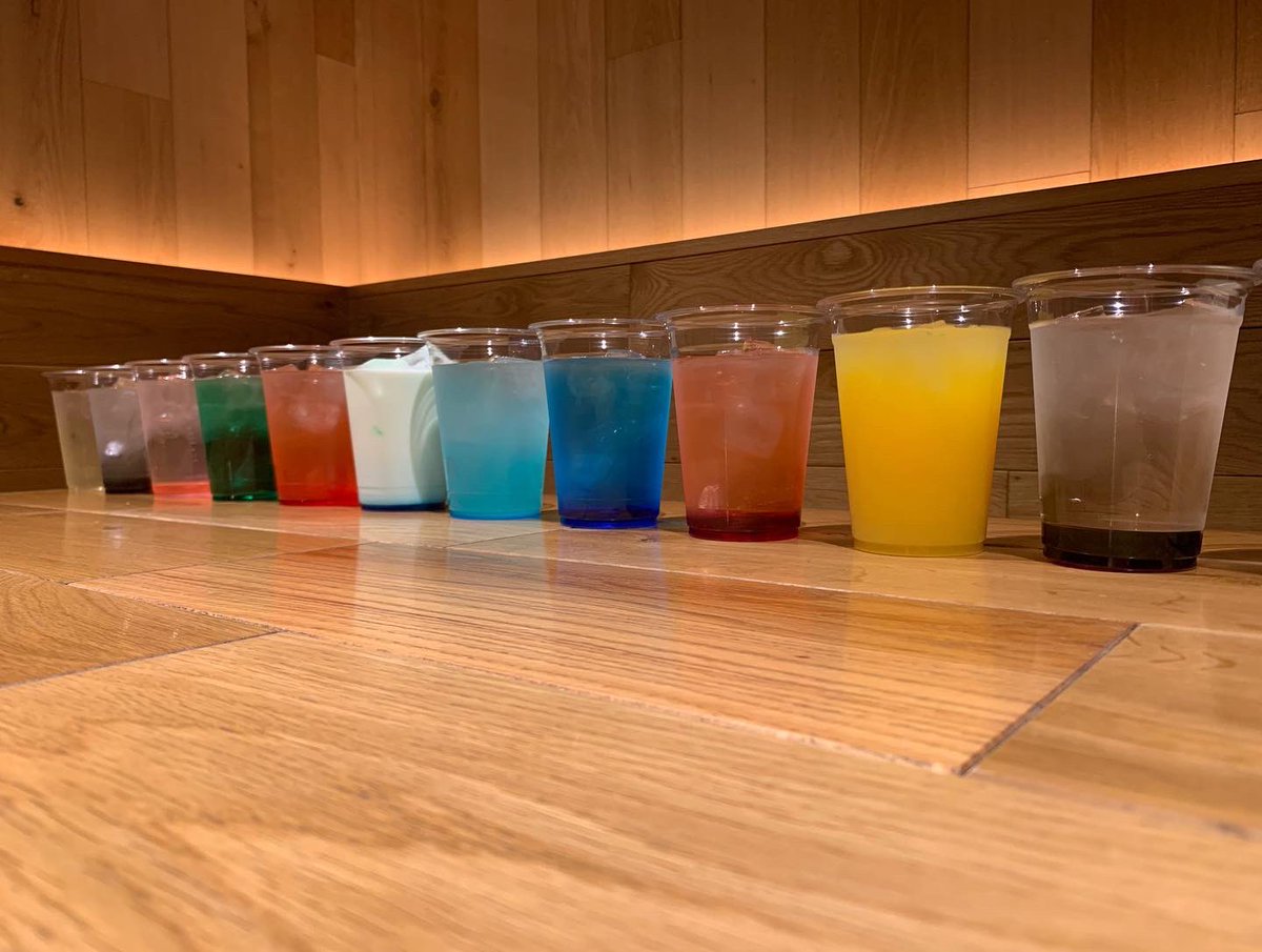 fumielmo1's tweet photo. 12色のキャラクター達🍹
#ツキウタ
#stadiumcafe https://t.co/oITUq3X0rX