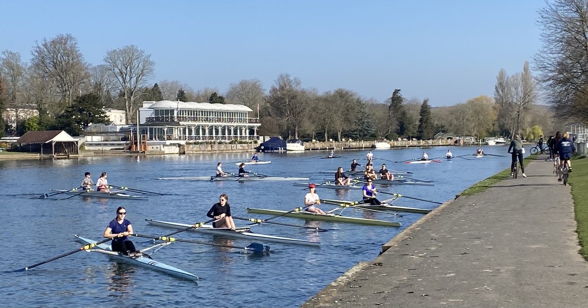 RowJenkins's tweet image. Incredible morning in #henleyonthames today! #rowing #henley #springishere #sunshine