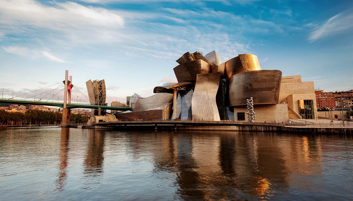 ladyccrawley's tweet photo. Sapevate che esistono 4 Musei Guggenheim?
Sono a NY, Venezia, Abu Dhabi e Bilbao! Quest'ultimo, progettato da F. Ghery, è stato realizzato per risollevare le sorti della città e riqualificarla. L'obiettivo è stato pienamente raggiunto ed oggi il Museo è il simbolo della città 💗 https://t.co/A0gSJzRzlC