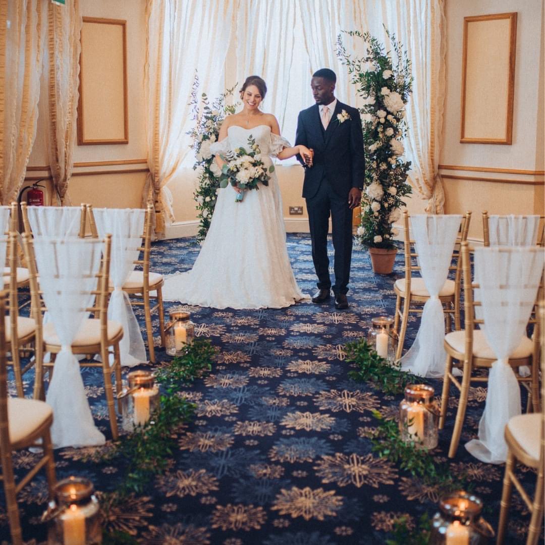 The sun is shining and we are ready to welcome all of our lovely 2022 Bride and Grooms! Don't forget to book a show around with us and see how we can make your wedding unforgettable 💍🥂