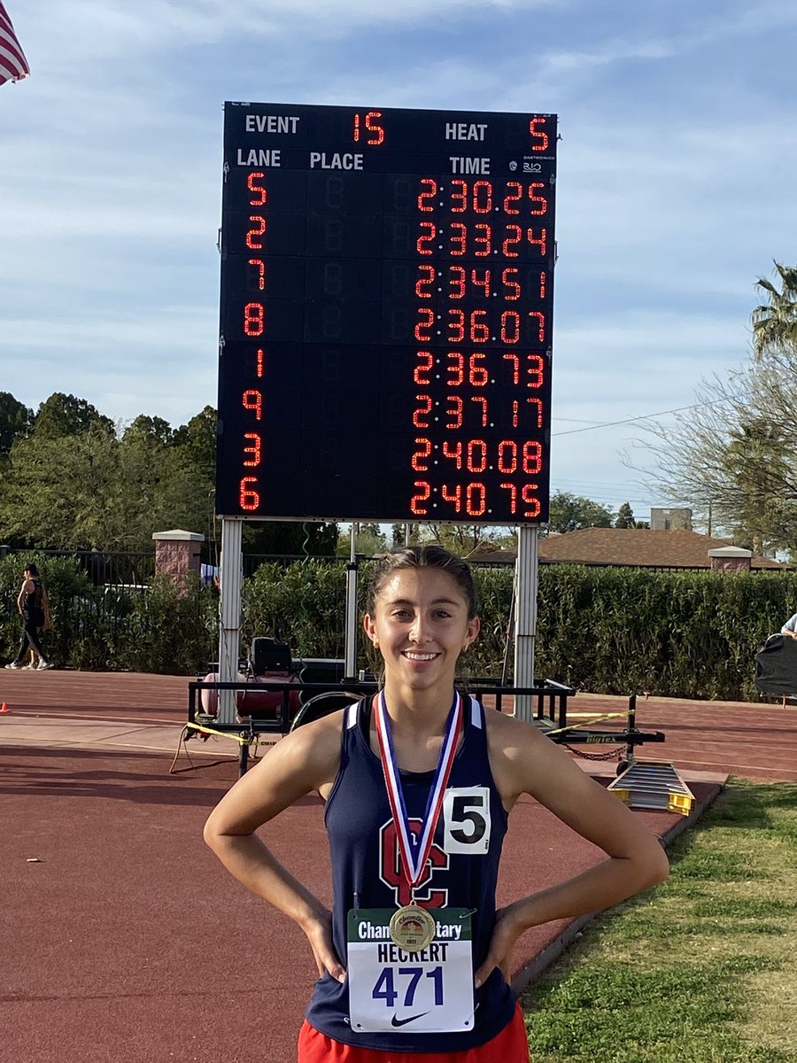 CeHSYbarra's tweet image. Day 2 of the Chandler Rotary Invitational. Day 1 highlight- Frosh Raegen Heckart with the fastest 800 of the night.