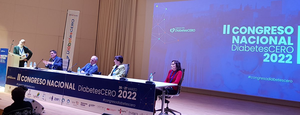 Carmen R.Sandianes-G (@crsandianesg) on Twitter photo Es el turno de las preguntas y respuestas al panel de expert@s que ha participado esta tarde en el #congresodiabetescero en #Granada. Mañana, domingo, a las 9.00 horas continuará con el Dr. Ramón Gomis, de la <a href="/UOCuniversidad/">UOCuniversidad</a> y el <a href="/idibaps/">IDIBAPS</a>. Es el turno de las preguntas y respuestas al panel de expert@s que ha participado esta tarde en el #congresodiabetescero en #Granada. Mañana, domingo, a las 9.00 horas continuará con el Dr. Ramón Gomis, de la <a href="/UOCuniversidad/">UOCuniversidad</a> y el <a href="/idibaps/">IDIBAPS</a>.