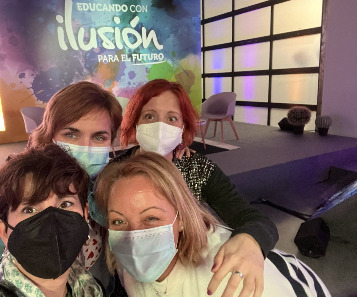 presentacionmad's tweet photo. EDUCANDO CON ILUSIÓN PARA EL FUTURO
La importancia de seguir aprendiendo para educar desde la ilusión, esperanza y con el corazón.
Jornada organizada por @MacmillanSpain con José Ramón Gamo, @NZAITEGI @cccesssarrr @pglombardia 
#educación #ilusión #futuro
#somospresentación https://t.co/b8FlcjnbzW