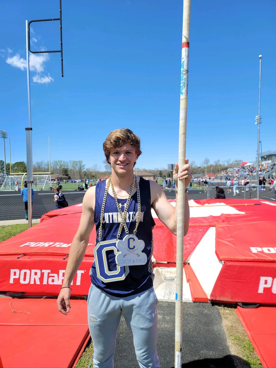 ⁦<a href="/CarsonHegele/">carson hegele</a>⁩ with a bog win in the pole vault and we now have a new school record holder in the pole vault!!! Carson went 13’6 today in some crazy wind!