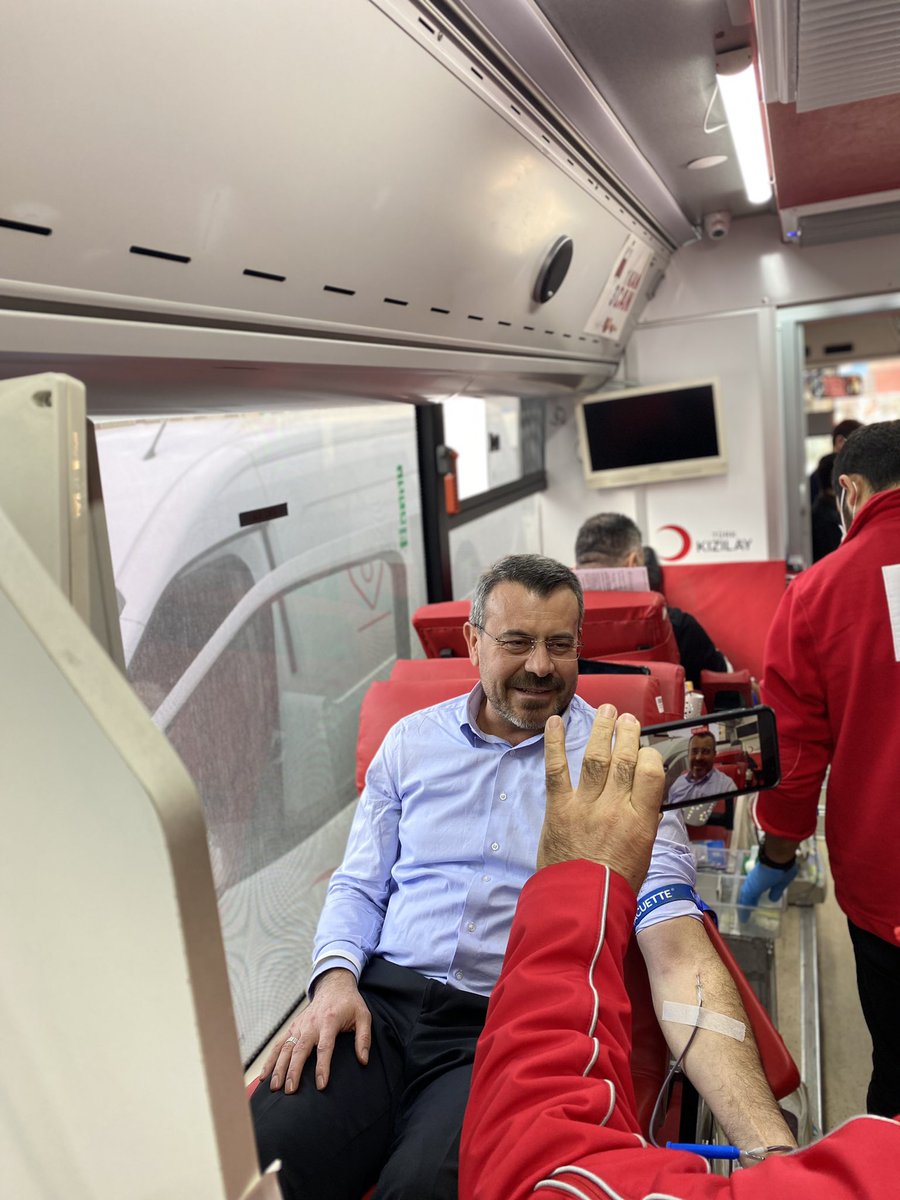 Kan verip can olmaya geldik.☺️

Şifa olsun inşallah.

#KanDostum