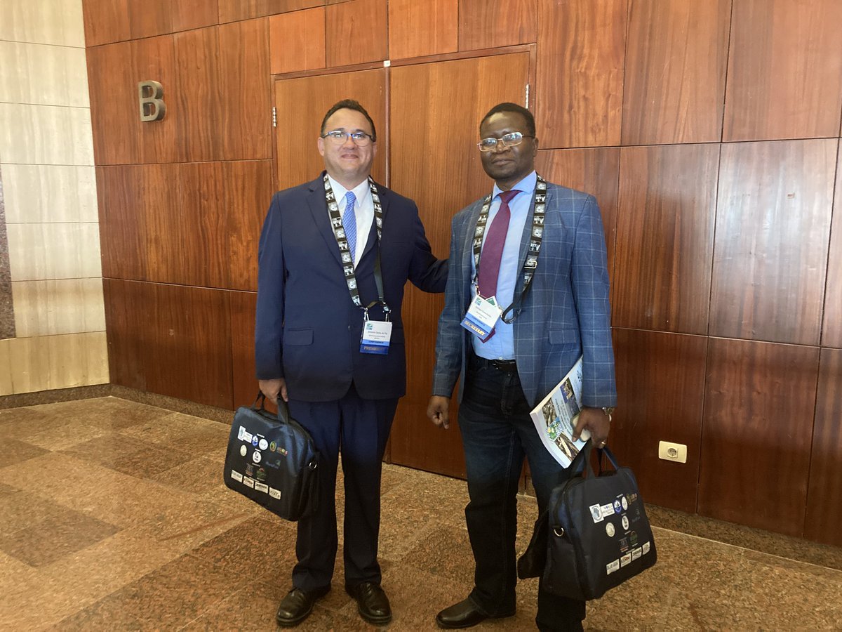 The long-awaited #Afraq21 <a href="/WrldAquaculture/">World Aquaculture</a> conference &amp; exhibition has just started in Alexandria Egypt 🇪🇬 &amp; it is already a success. It also creates many opportunities for networking, as here between WAS president Antonio Garza de Yta and <a href="/WorldBank/">World Bank</a> Harrison Charo <a href="/charokaris/">Harrison Charo</a> 😉