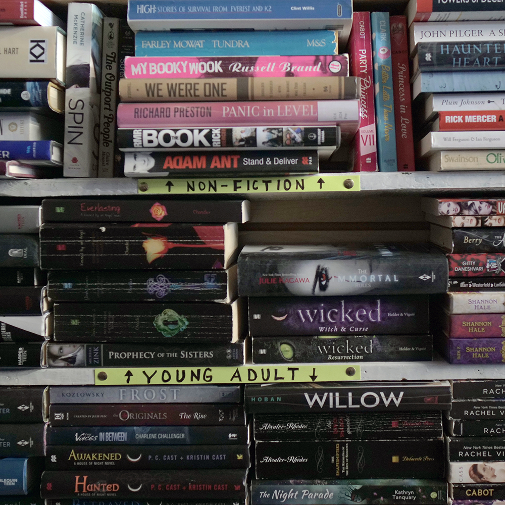 gibraltarmarket's tweet photo. Did you know #GibraltarMarket is home to the largest used book store East of Adelaide #ldnont?
Stop in Sat-Sun 9-5pm and find some reading material for the cottage this summer ;)
#shoplocal #shop519 #community #shopldnont https://t.co/u8Vw3WbqU4
