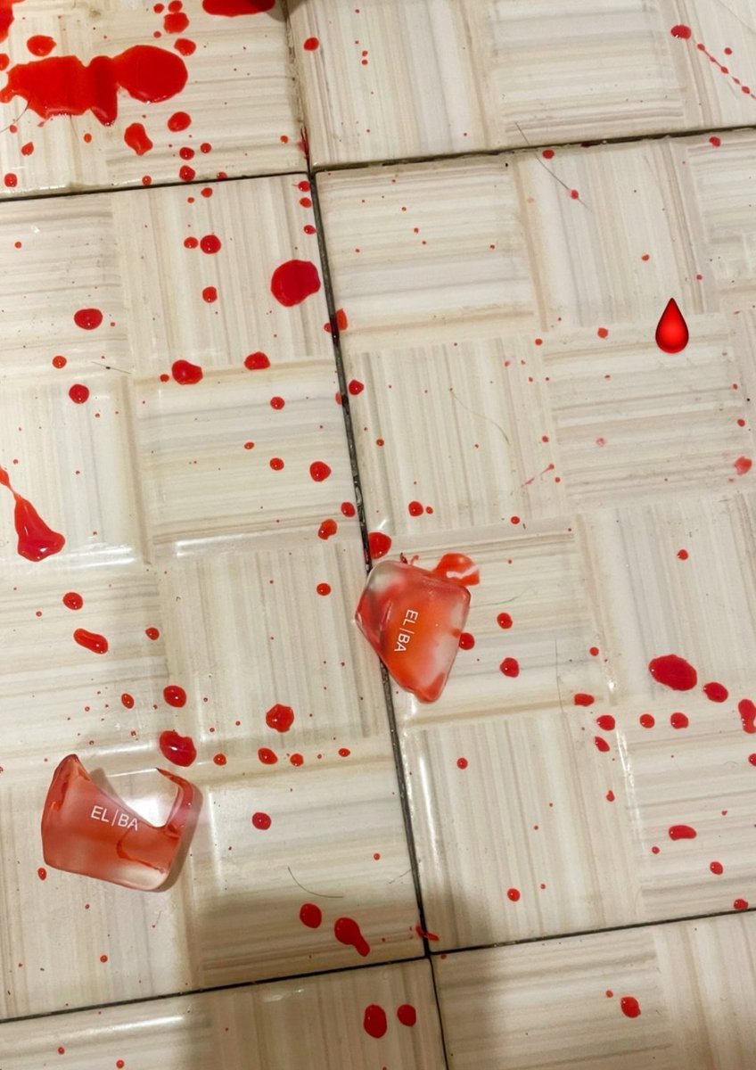 م+هدیه tweet media