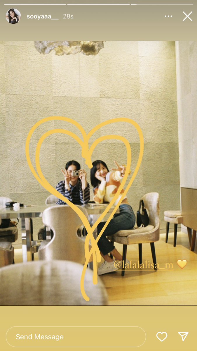 พี่จีซูเลือกรูปน่ารักมากกกกก
#SuperstarLalisaDay