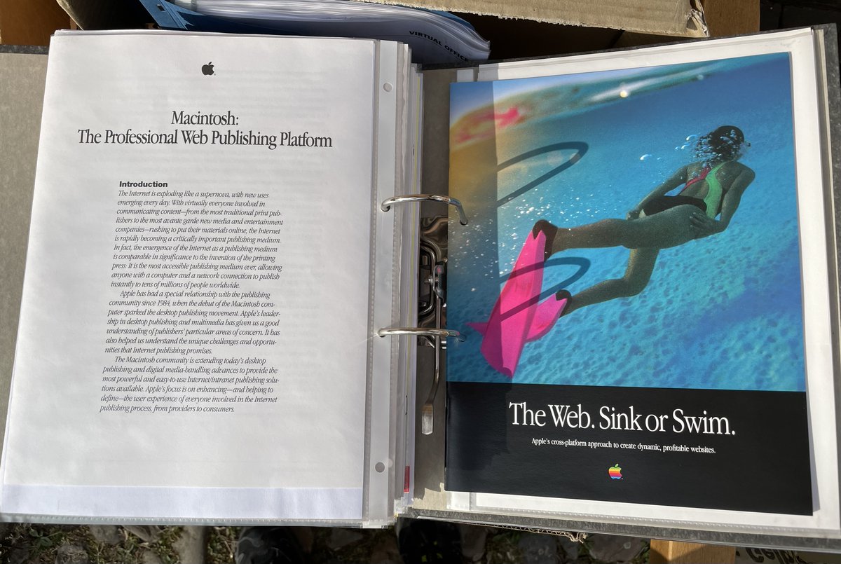 mmore's tweet image. The Web. Sink or Swim.
Vintage Apple Ad for the WebObjects Developer Platform. About 20 years ago. #Apple #WWW #WebObjects