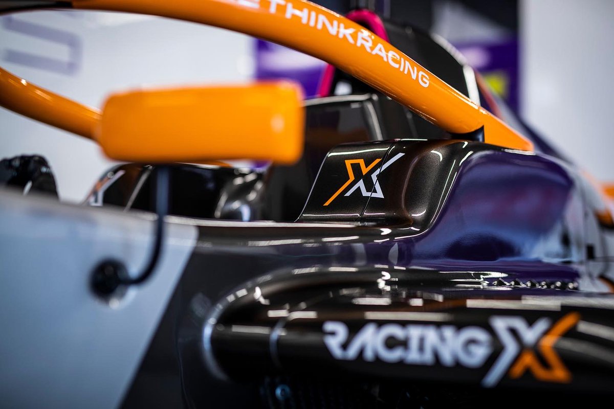 feliz em anunciar que vou estar correndo pela @racingx na <a href="/WSeriesRacing/">W Series</a>  este ano, ao lado da minha companheira @abbiepulling 🏎🏎 

Happy to announce that I will be racing for @racingx on <a href="/WSeriesRacing/">W Series</a>  this year, with my teammate @abbiepulling