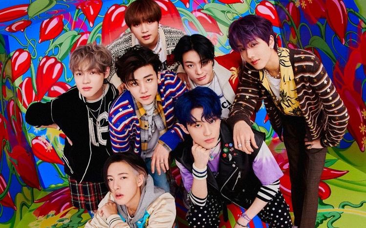 haerenfal's tweet photo. hot sauce in celine, hello future in dior, and now glitch mode in louis vuitton nct dream lvmh darlings https://t.co/s5c6rwxMRS