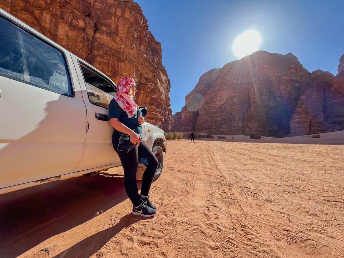 divergenttravel's tweet photo. The Wadi Rum desert is best explored by 4x4!
#WadiRum #AdventureTravel #Globus #JordanEscape #ShareYourJordan #VisitJordan @globusfamily @VisitJordan #ad https://t.co/iJrHVYpTXr