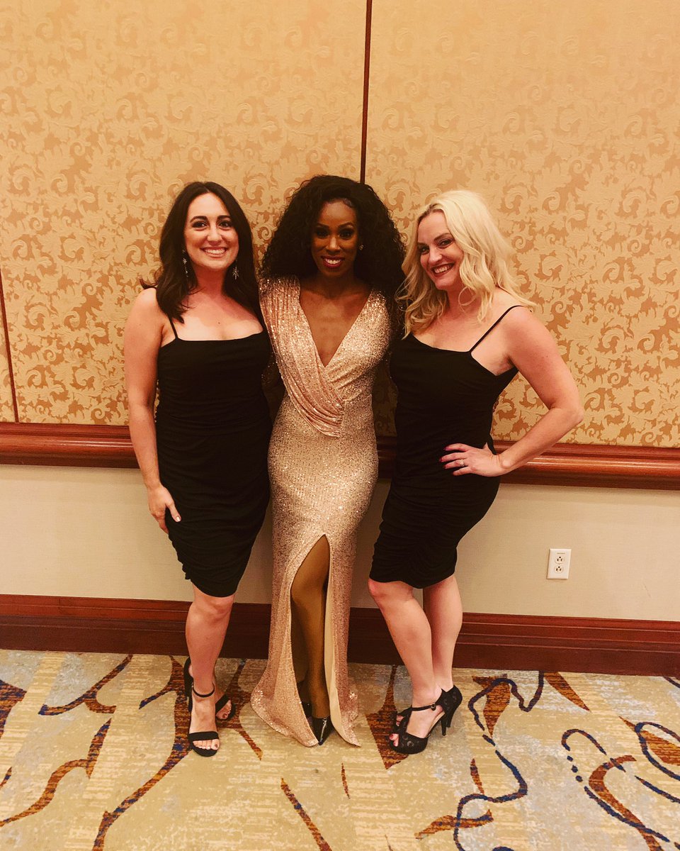 Christi Ebenhoch (@christiebenhoch) on Twitter photo We had a great time backing <a href="/VonzellSolomon/">Vonzell Solomon</a> and <a href="/MattMauser/">Matt Mauser Official</a> last night! #AmericanIdol #letsdoitagain #petejacobsbands.com We had a great time backing <a href="/VonzellSolomon/">Vonzell Solomon</a> and <a href="/MattMauser/">Matt Mauser Official</a> last night! #AmericanIdol #letsdoitagain #petejacobsbands.com
