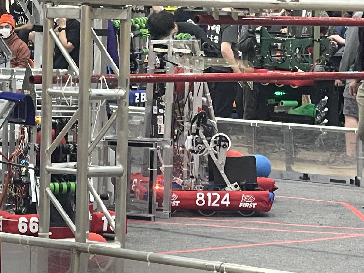 robotics_wms's tweet image. It was so awesome to see our HS team @rhsbearbots in action for their first ever competition! We are VERY proud of you!