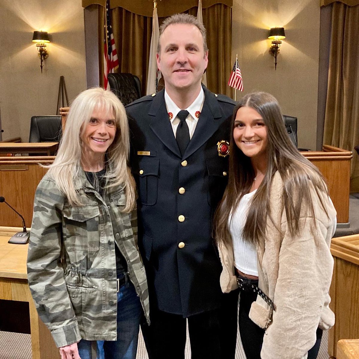 BerwynFire506's tweet photo. Congrats to Dave Olinger being promoted to the rank of Deputy Chief &amp; Brendan O’Brien being promoted to the rank of Lieutenant at the Berwyn Fire Department.
#Local506Cares 👍❤️👨‍🚒

(Sorry to Lauren Olinger and the O’Brien family, this should have been posted much earlier!) 😬 https://t.co/MnqyLsoYU1