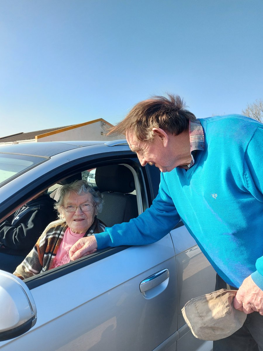 SFL Div 3 action today.  Brosna v Ballydonoghue.  Pictured here Julia Moriarty (age 93) and Pa Shine (age classified information), enjoying a pre match chat. The only thing bluer than the sky is Pa's geansai. Stay tuned for live action. <a href="/radiokerrysport/">Radio Kerry Sport</a> <a href="/ballydonoghue/">Ballydonoghue GAA</a>