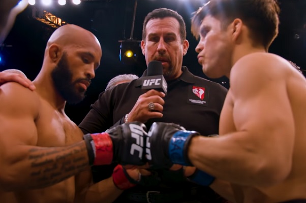 HenryCejudo's tweet image. Mighty Mouse! Demetrious Johnson is a damn legend. Always a pleasure to watch him fight, whether it's in the UFC or ONE, MMA or Muay Thai, it don't matter! He's as skilled as any fighter in the world. Respect. 🐭 #ONEX