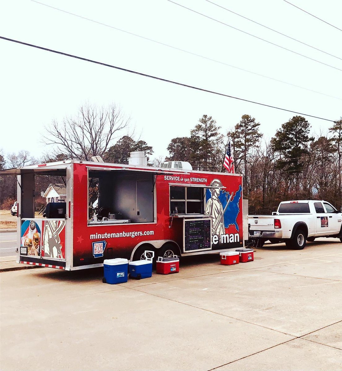 We are set up and rocking today @lakeliquorar !! Come say Hi and stock up on all of your @razorbackmbb supplies. Go Hogs!!