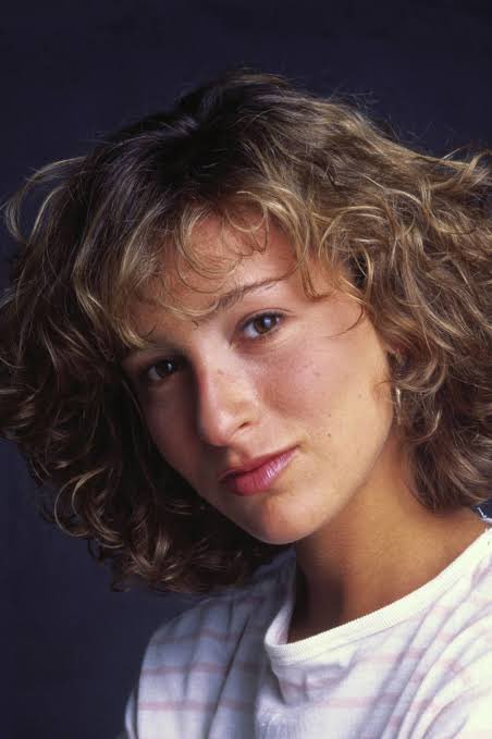 Happy birthday Jennifer Grey. My favorite film with Grey is Dirty dancing. 