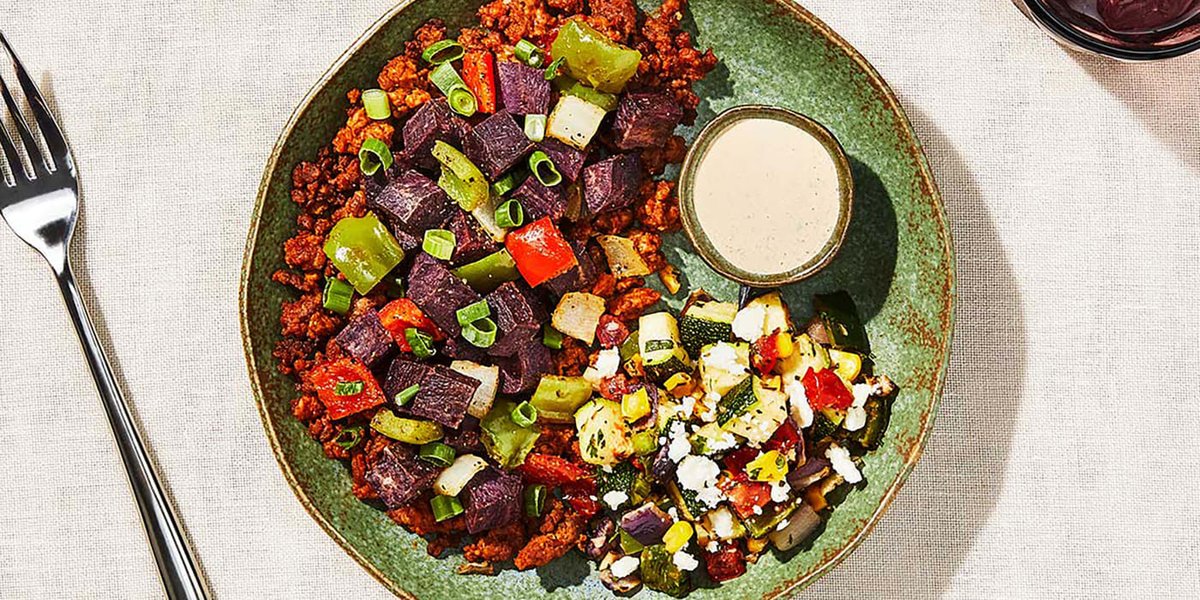 glittermagazine's tweet photo. Meal Kit Services That Will Make You Feel and Look Great https://t.co/saD5dpzCsQ #MealKitServices #EveryPlate #Factor #NutritionforLongevity https://t.co/JQOLkMVF1W https://t.co/AV4oTFqMDF