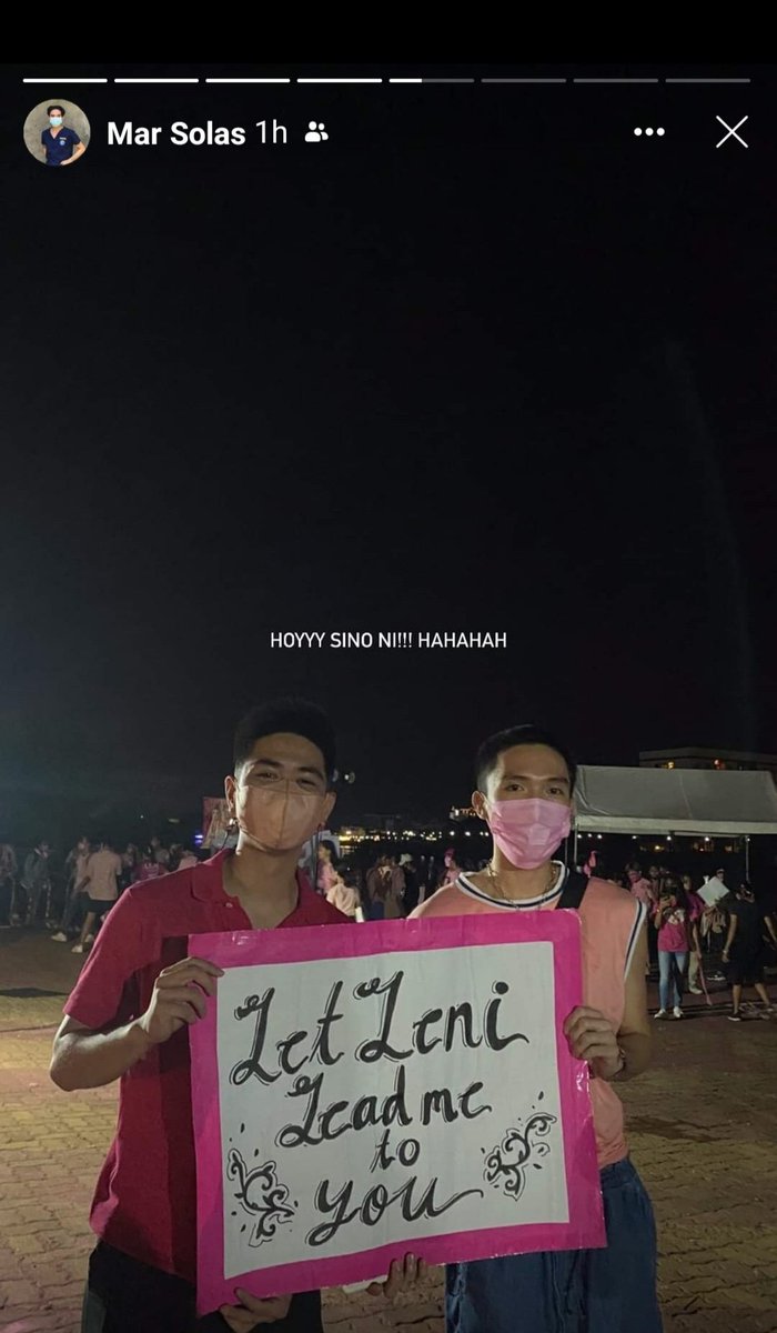 Magellan_ferdy's tweet photo. Sin-o nakakilala sa Guy nga nakapoloshirt ? I'm just helping a classmate, nga gawear Jersey top. He is the one who invited me so pasasalamat ko na ni kung maReveal ang upod ya sa photograph. Magiging tulay pa ata yung placard ko sa story na to.😄 #ILOILOisPink @PinkNaLangga https://t.co/OYGMCzJ8VO