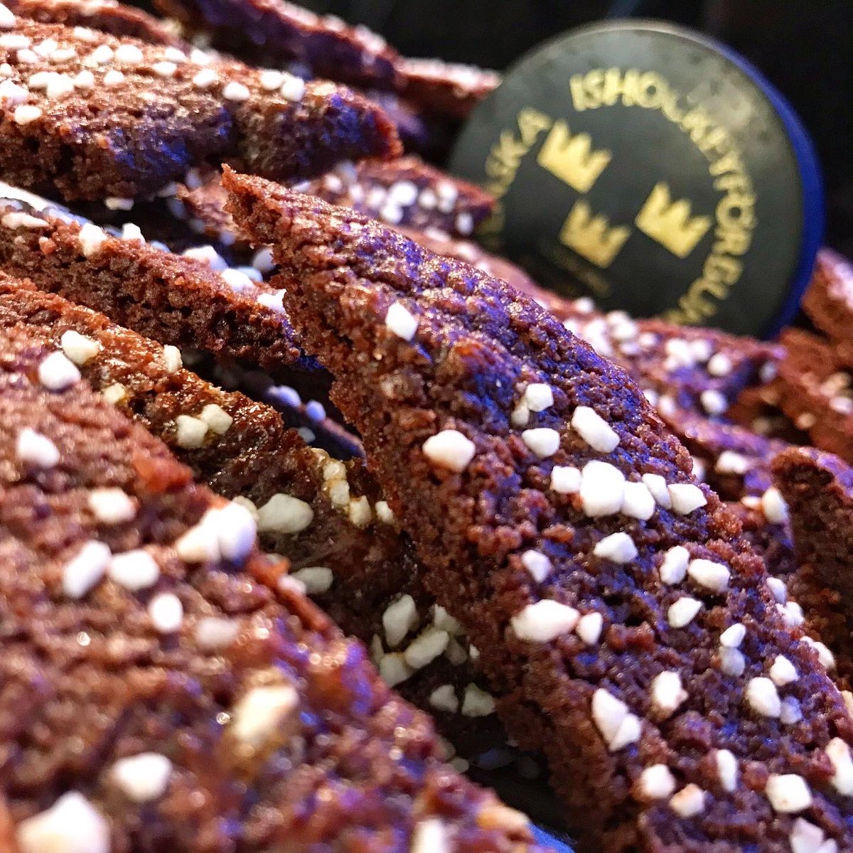 SweMetalChef's tweet image. Time to bribe the neighbours for tonight’s playoffs screamings! \m/ #chocolate #cookies #playoffs #baking #hockey #screaming #neighbours #bribe #happiness