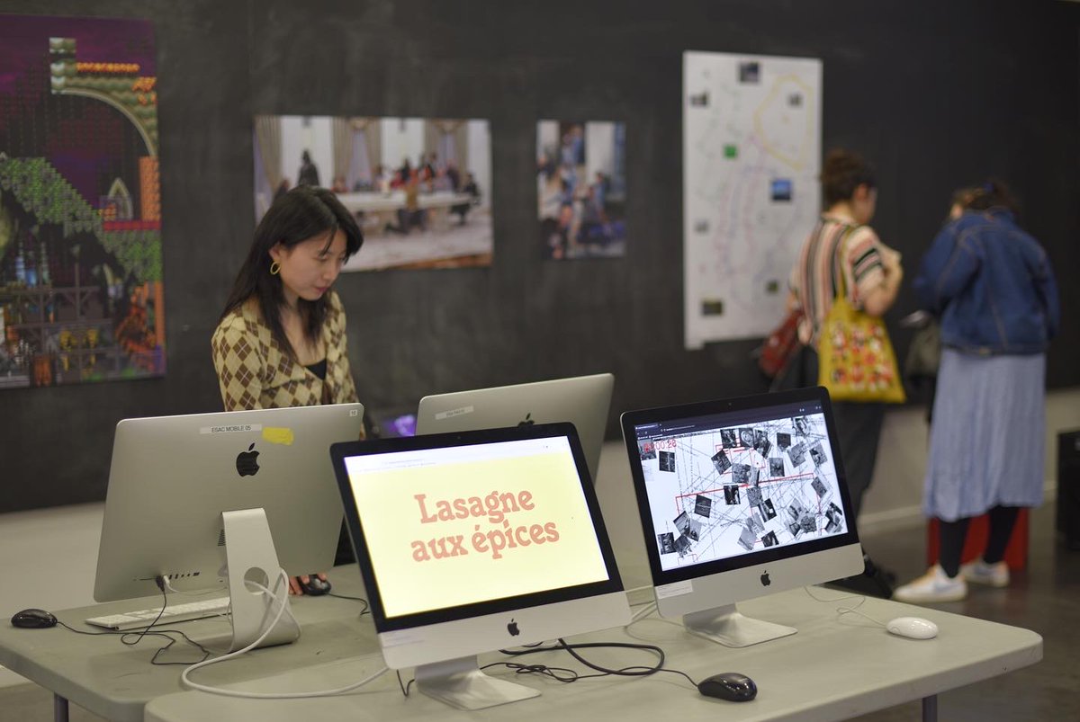 Esac__'s tweet photo. Ce week-end, les étudiant·es du programme de recherche Retour aux sources (RAS) de l'Ésac vous accueillent au musée numérique de la @mfMoulins ! Venez découvrir la culture de l’art sur Internet à travers leurs installations et sites web interactifs https://t.co/GzfulEwbAC https://t.co/s4U4qP37Dx