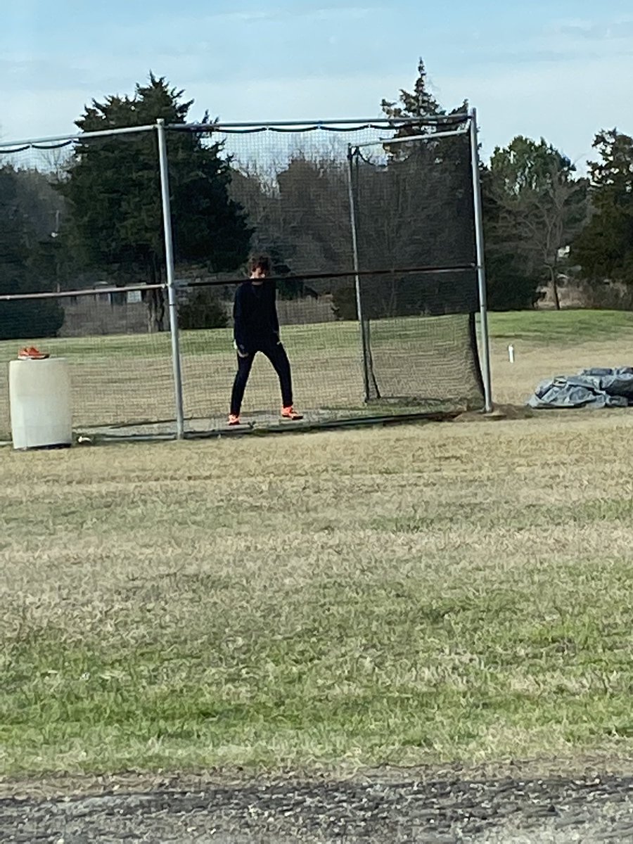 gshsmathmom's tweet image. Proud of JT for placing 3rd place with a throw of 133’3” for a PR at the Canton track meet! #hardwork #multiplesports
