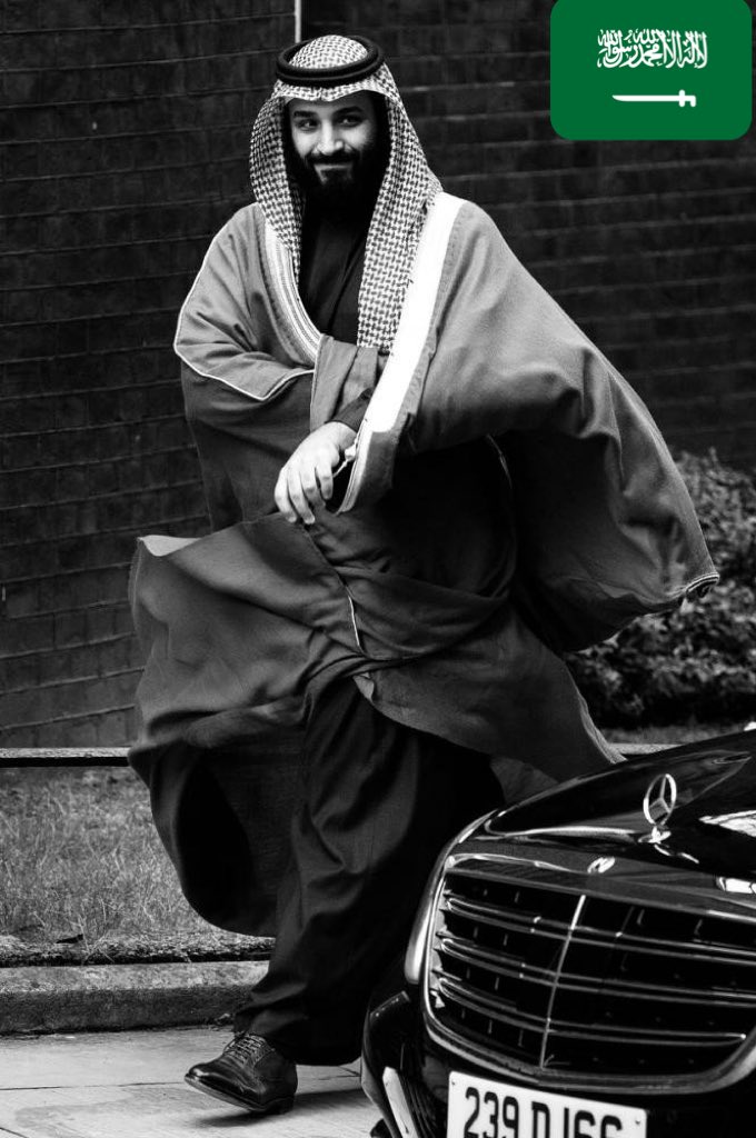 k_h99kh's tweet photo. @AzizbagBag الرسائل التي تضمنتها تصريحات الأمير محمد بن سلمان لوكالة «Bloomberg»، تصريحه عن: «اعتزاز الشعب السعودي ببلاده، ورفضه لأي محاولة للمساس بها»، والتأكيد على: «أن الأمن القومي للمملكة العربية السعودية خط أحمر، وأنه لا فضل، ولا منة في استقرار، وأمن، ورخاء المملكة لأي دولة كانت 🇸🇦💚🇸🇦 https://t.co/a8hRW1rnJA