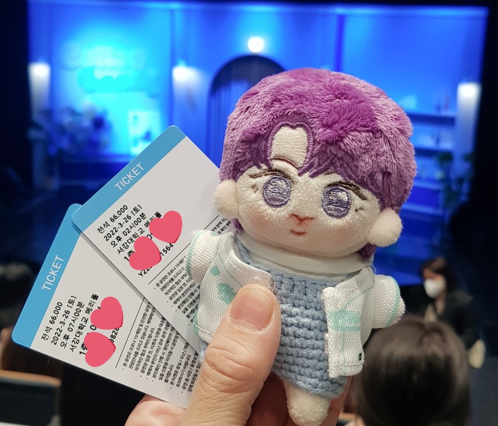 220326 
셍에 첫 떵웅이 횽아 셍일파티 
축하해요👑사랑해요❤
눈아랑 오손도손 다녀온 꼬맹이😘 #밀키우니 #포도셍 #블루셍 

#하성운 #셍일파티 #셍파
#cottoncandy #하성운생일파티 
#하성운_셍일축하해❤ 
#성운이의29번째봄
#함께여서_더_행복한_오늘
#늘_고마워_내_옆에_그대라서