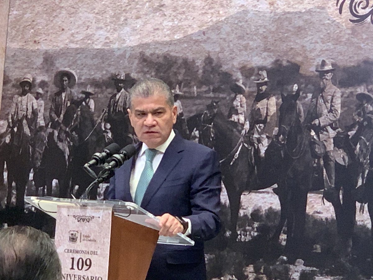 SergioARmzM38's tweet photo. En representación de nuestro SG @xicotencatl38, la #Seccion38 preSeNTE en la ceremonia del 109 aniversario de la firma del Plan de Guadalupe, encabezada por nuestro Gobernador de #Coahuila @mrikelme https://t.co/nSW67xJTmZ