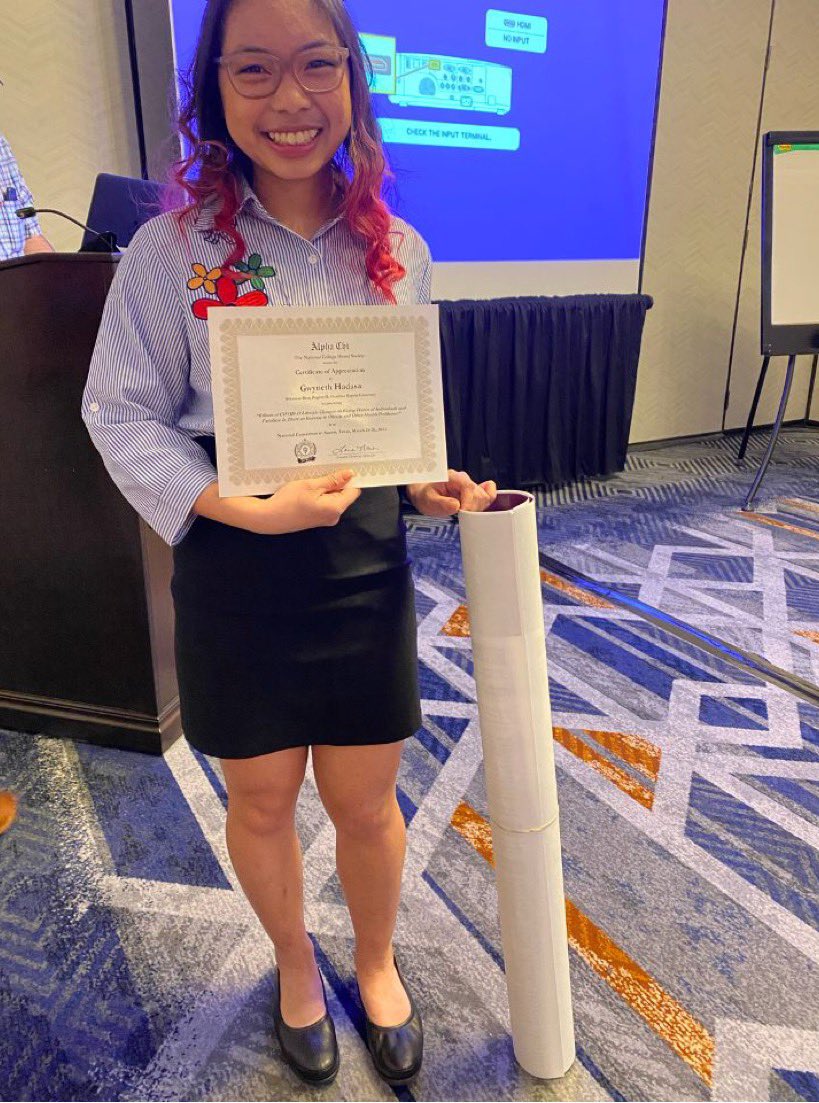 So proud of Gwyn for presenting her research at the convention!