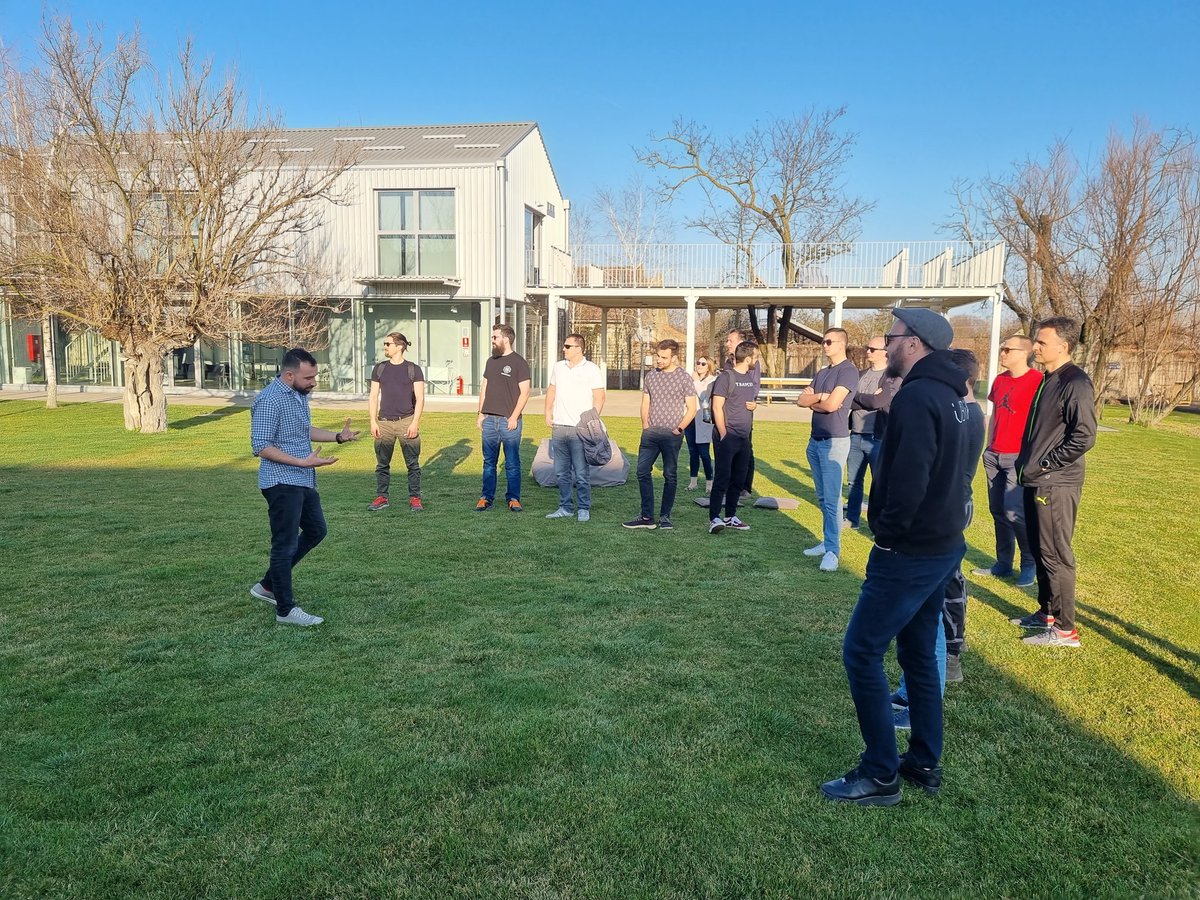 daedalus_angels's tweet photo. What better way to spend the weekend then w/ a bunch of Balkan blockchain gigabrains?

Daedalus meetup &amp; knowledge sharing underway in the gorgeous Mokrin House: https://t.co/YEMcEXYSvh