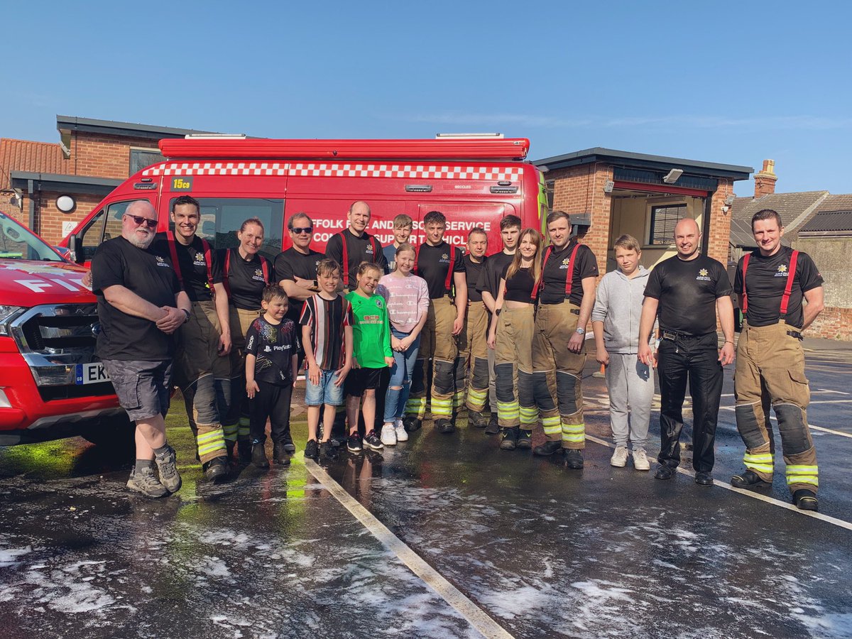 SuffolkFire tweet picture