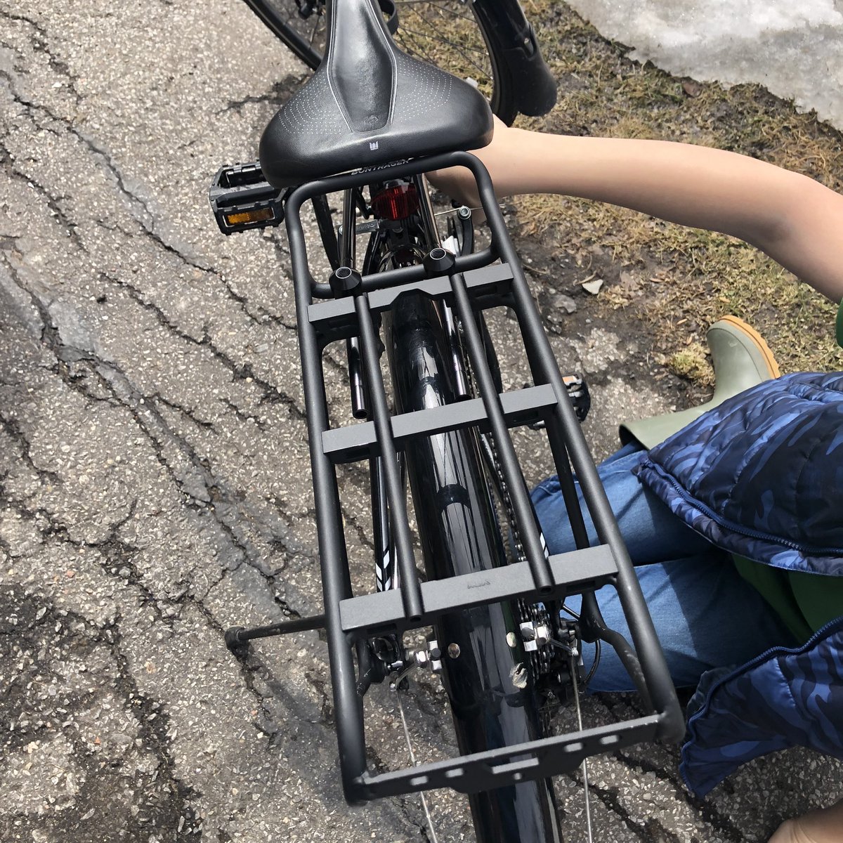 Judy_Lincoln's tweet photo. The 13 year old is out prepping the bikes for spring and learning how to install a pannier rack in the new to him bike. #springbiking #cycling https://t.co/YIDsfdigUt