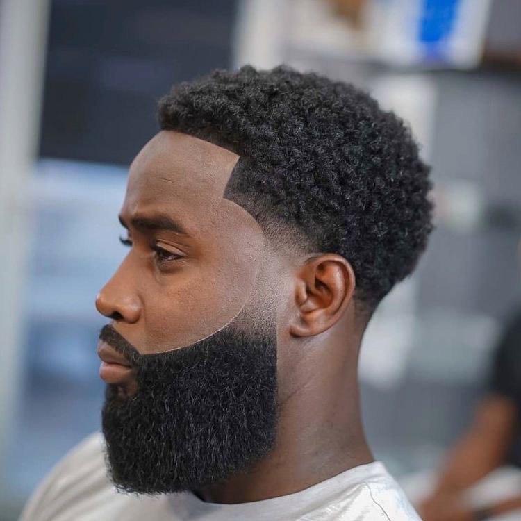 dlccosmetics's tweet photo. We love to see a neat haircut! Don't forget that waves are just laid down curls!
-----------------------
#haircut #haircare #hairprotection #afrohair #waves #180waves #360waves #wavecheck #curls #bonnet #durag #wavecap #wavebrush #hairbrush https://t.co/N9WOBZVSZe