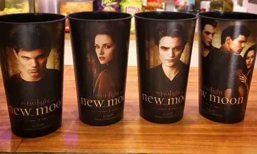 Original Twilight 2009 New Moon Premiere AMC Cup Theater Large Cup USA –  H2O Just Add Water Store