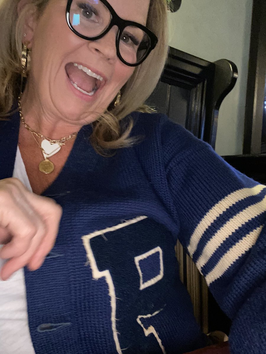 map408's tweet photo. @FoxNews Peacock Fever is alive in honor of Thomas H. Rogers class of 1961. His letterman sweater bringing lots of luck and we all have the fever in the Rogers house! https://t.co/WUWtwKu84s