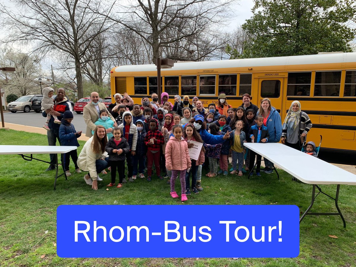 That’s a wrap!  Thank you to all the <a href="/gfesfcps/">Glen Forest ES</a> families who came out today! 💙💛💙 #GFeaglessoar <a href="/FCPS_TitleI/">FCPS Title I</a> <a href="/FCPSR2/">FCPS Region 2</a> <a href="/ShineOnRichard/">Amber K Richard</a> <a href="/MsCorettaBrown/">Coretta Brown</a> <a href="/ManningMoments/">Liz Manning</a>