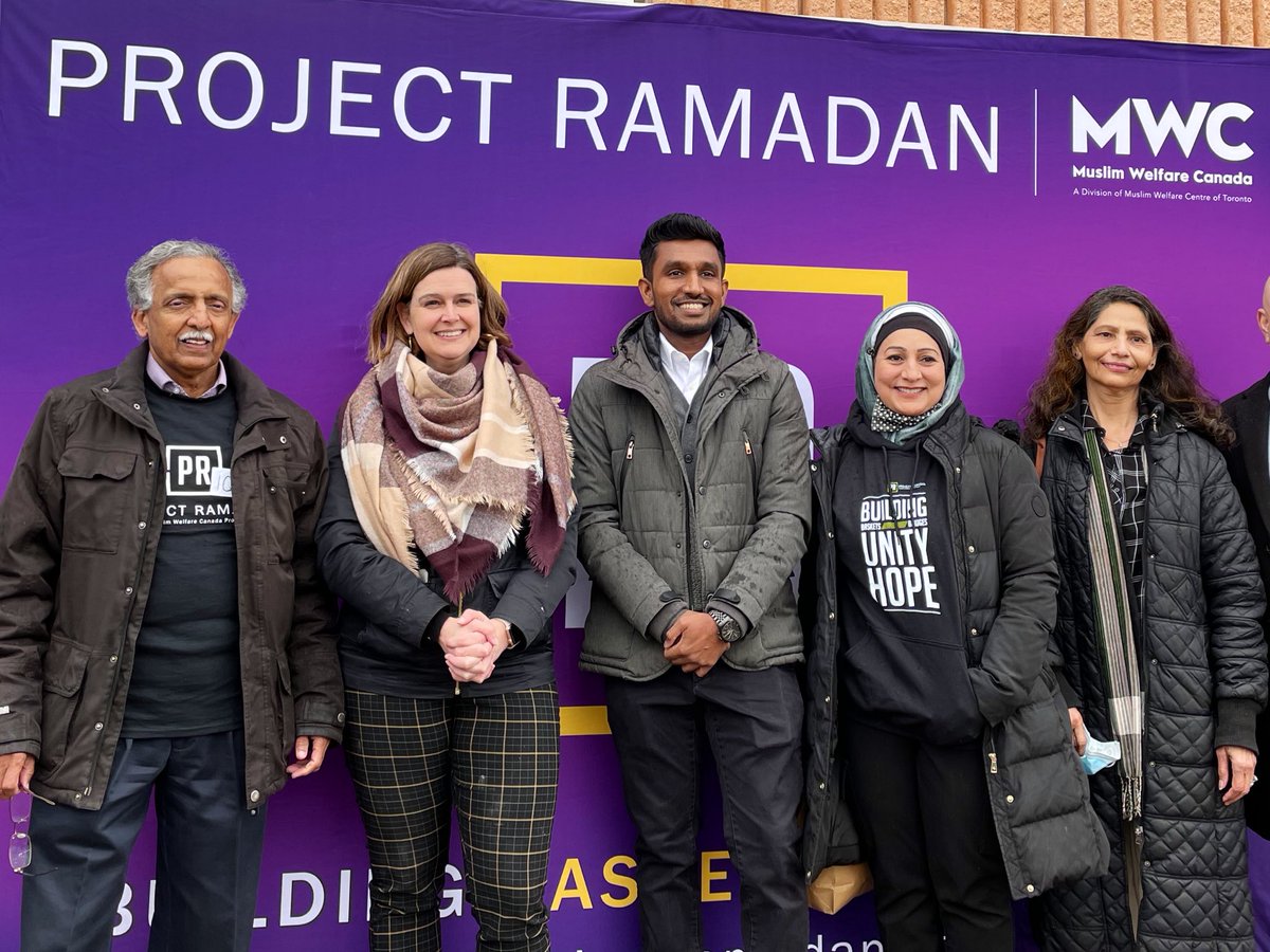 mckelvieAJAX's tweet photo. .@Project_Ramadan is inspiring hope across Canada.
Since 2009, #ProjectRamadan volunteers have distributed over 31,000 food baskets across the country to families in need.
It was an honour to take part in today’s basket build alongside these kind members of our community. https://t.co/e17Sg9xHtF