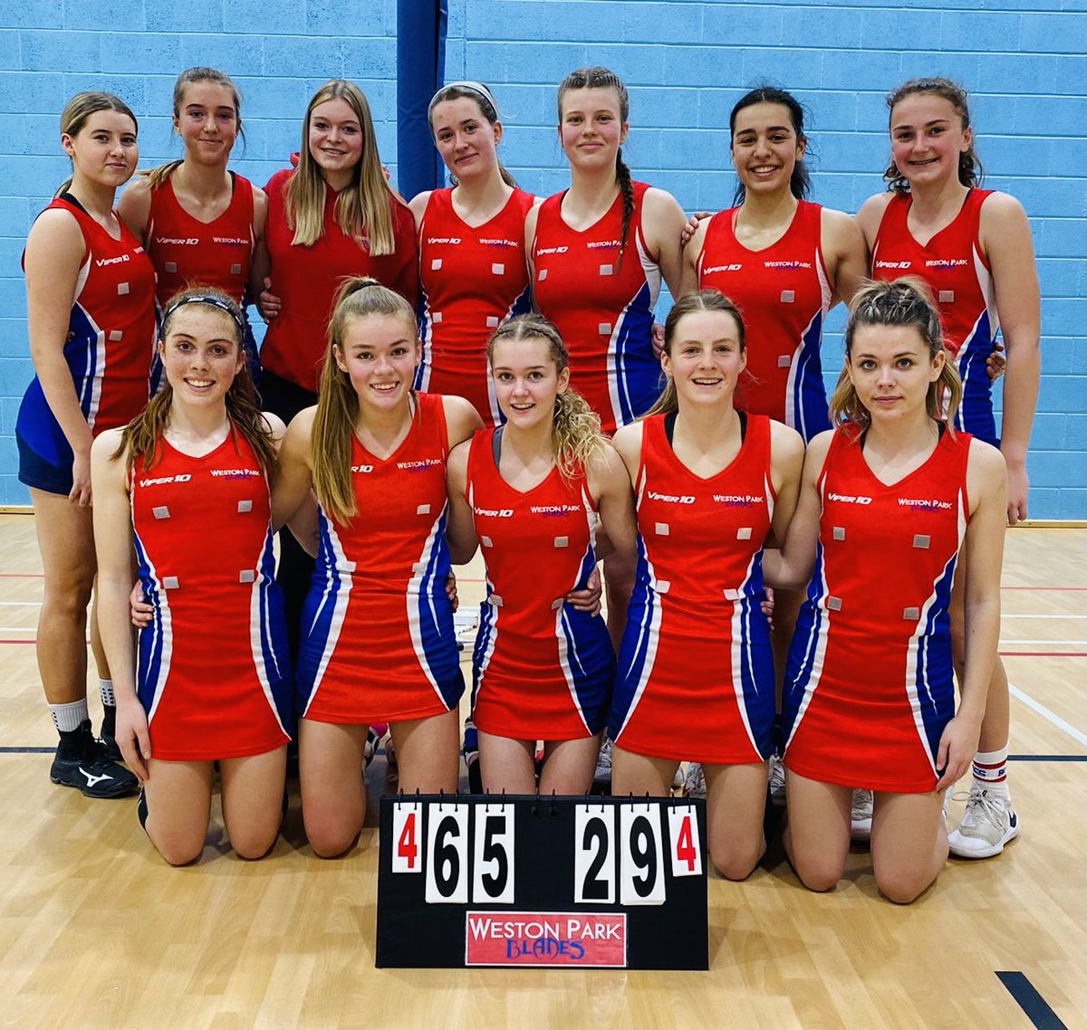 WPBlades's tweet image. What a FANTASTIC result from our amazing U16s who won their 1st Regional play off today 👊

❤️ WPB 65 - 25 Woodley 💙

POTM Tabitha G 🤩
OPOTM Beth L 🤩