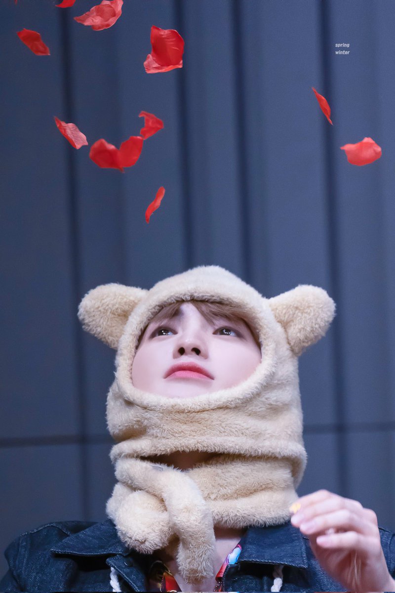 SpringWinter_T's tweet image. 220326 에버라인
이 사진에선 소리가납니다...
말랑

#템페스트 #TEMPEST #LEW #루 #이의웅