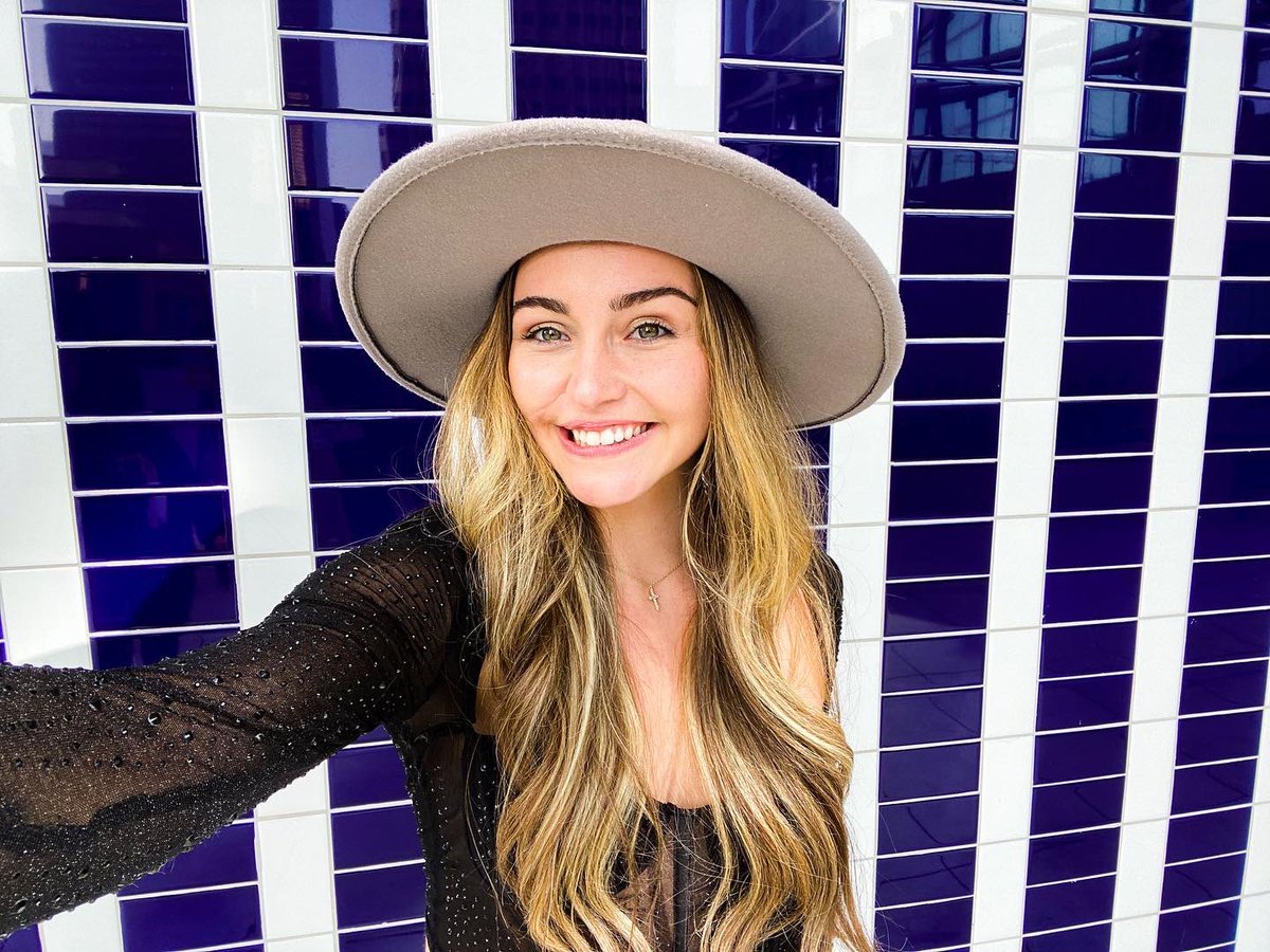 #HollywoodWeek on <a href="/AmericanIdol/">American Idol</a> is finally HERE!! Tune in to ABC this Sunday after the Oscars to see who else joins us because Monday, March 28 at 8/7c is when the competition really heats up. 🔥🔥🔥 How far do you think I'll make it?  #AmericanIdol #amomentlikethis